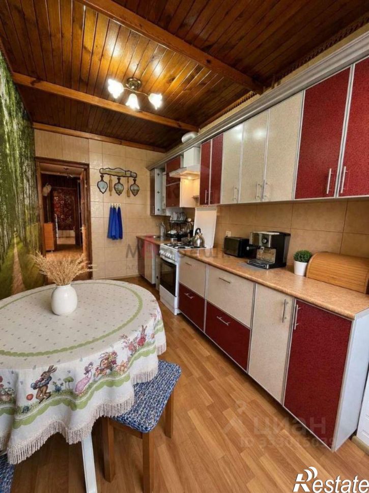 3-комн квартира ул Шишкина, 10,  д. 10