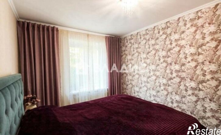 3-комн квартира б-р 1 Салюта, 9,  д. 9