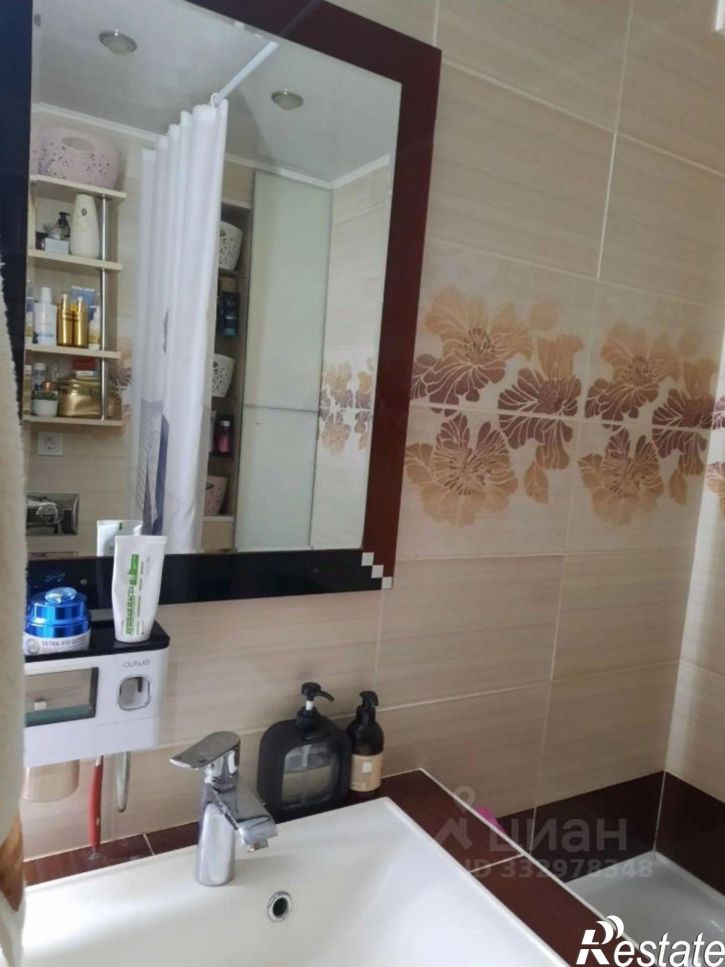 3-комн квартира ул Костюкова, 10,  д. 10