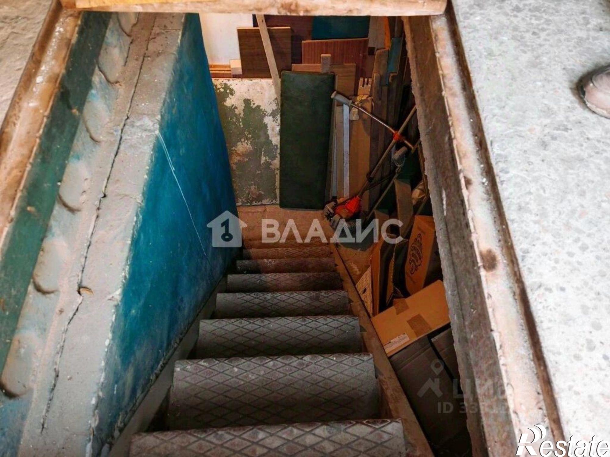 Купить гараж, место в паркинге за 450 624 рублей на ул 60 лет Октября, 14