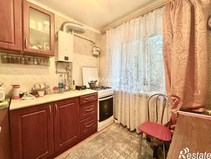 3-комн квартира ул Шершнева, 11,  д. 11