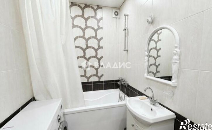 2-комн квартира ул 5 Августа, 26,  д. 26