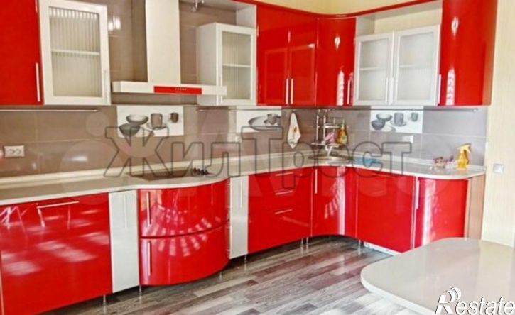 3-комн квартира ул Победы, 124,  д. 124