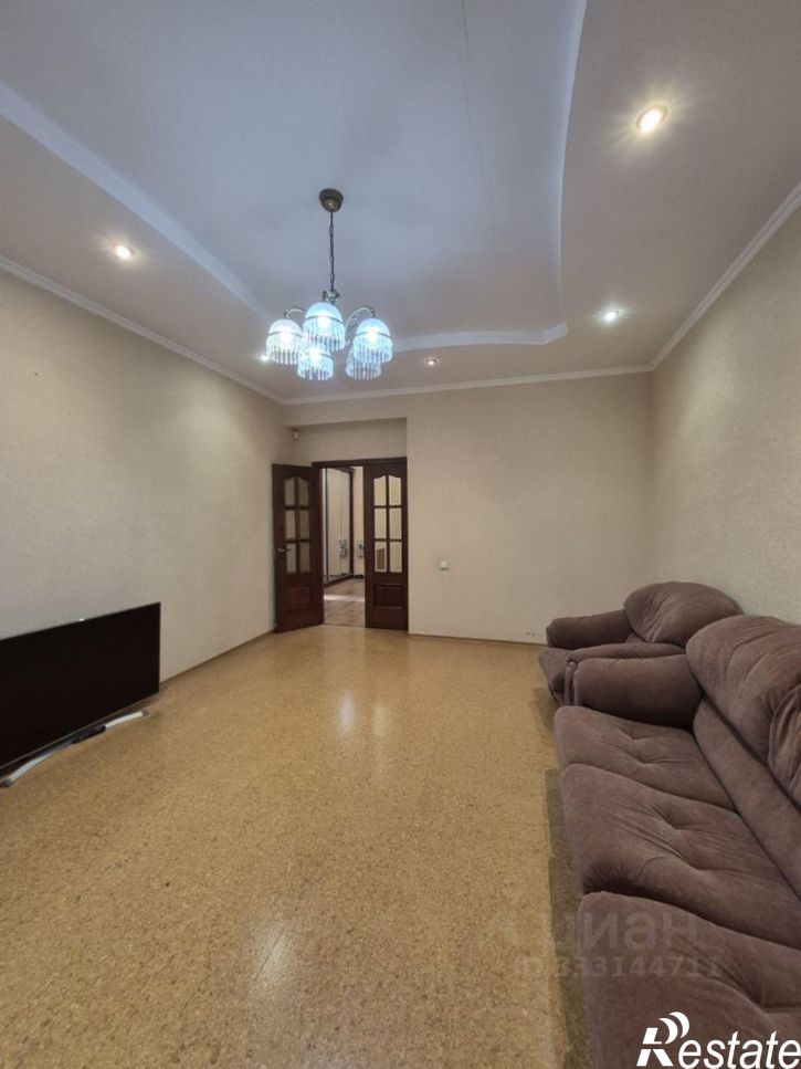 3-комн квартира Белгород, улица Победы, 124