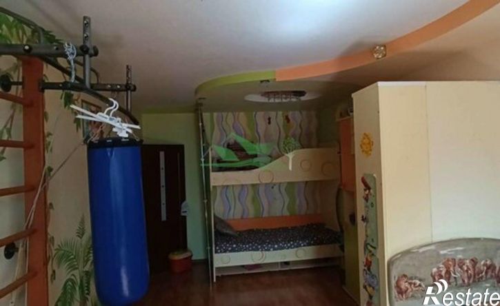 2-комн квартира ул Есенина, 40,  д. 40