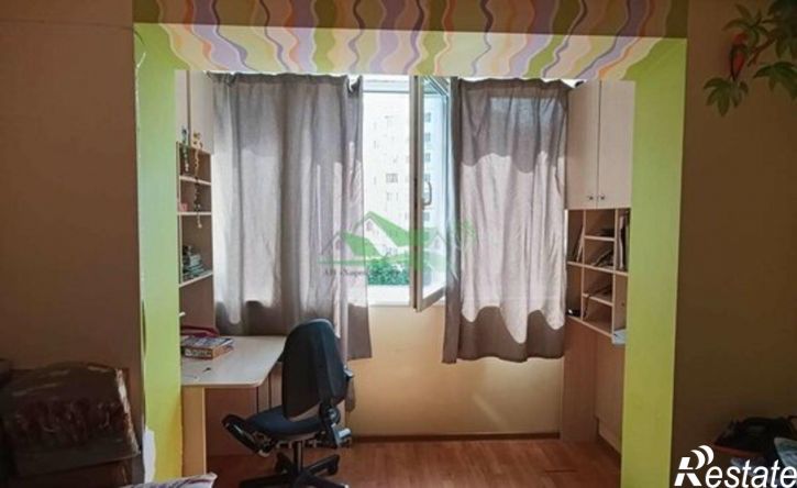 2-комн квартира ул Есенина, 40,  д. 40