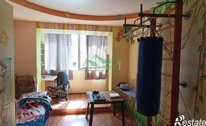 2-комн квартира ул Есенина, 40,  д. 40
