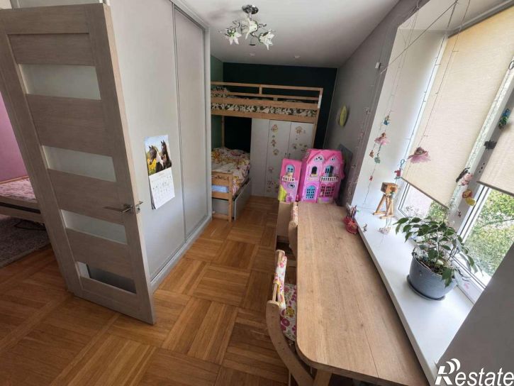2-комн квартира Попова улица, 100