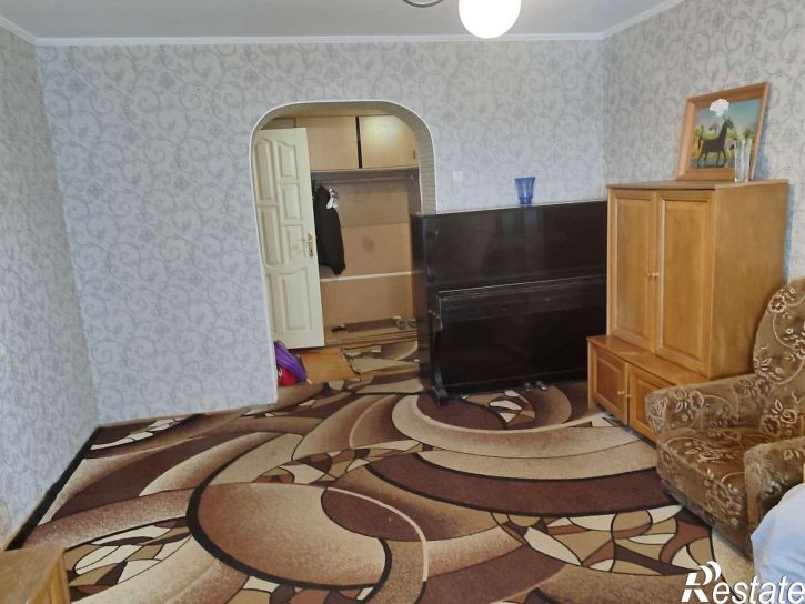 4-комн квартира Привольная улица, 11А