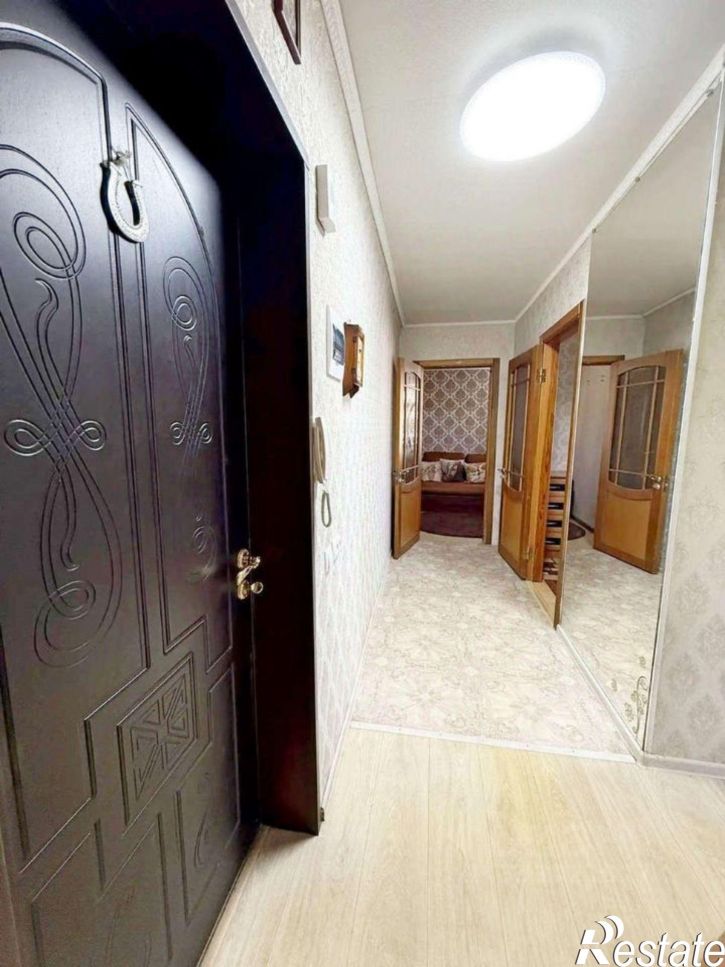 2-комн квартира пр-кт Славы, 7б,  д. 7б