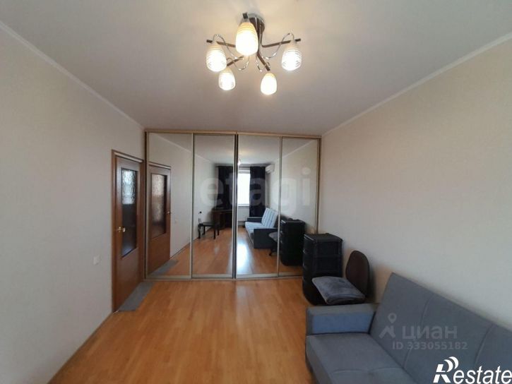 1-комн квартира ул Есенина, 50а,  д. 50а