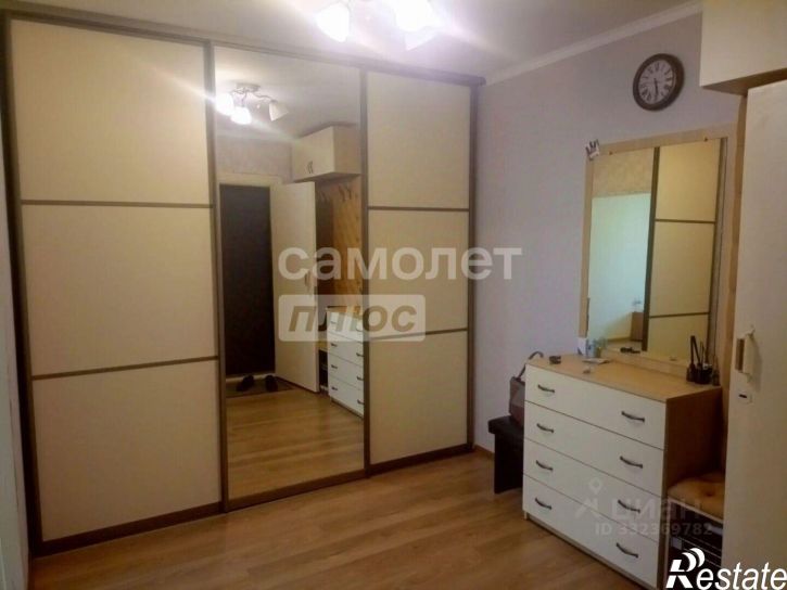 1-комн квартира б-р Юности, 1,  д. 1