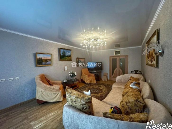 3-комн квартира б-р Юности, 23,  д. 23