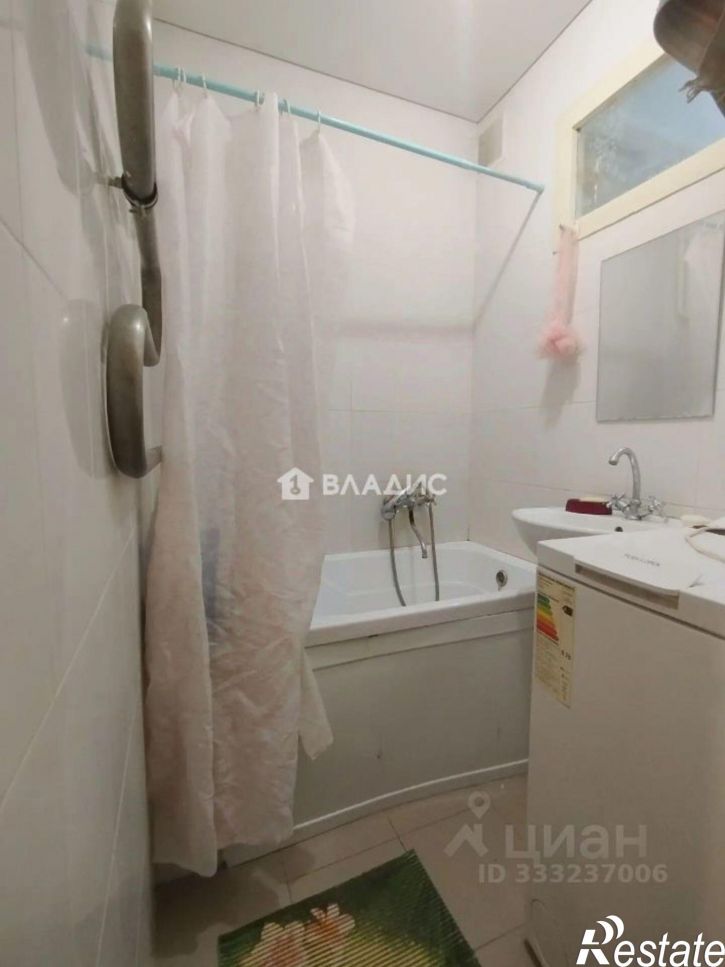 2-комн квартира ул Костюкова, 6,  д. 6