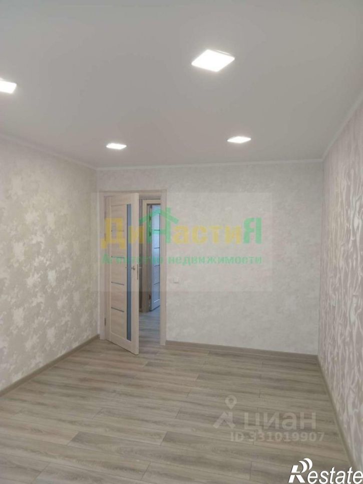 2-комн квартира пр-кт Славы, 21а,  д. 21а