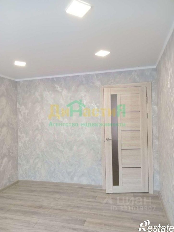 2-комн квартира пр-кт Славы, 21а,  д. 21а