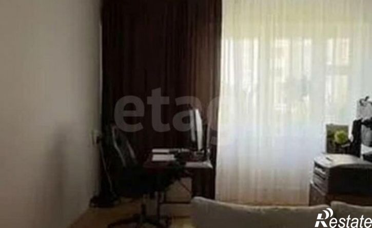 3-комн квартира ул Газовиков, 7,  д. 7