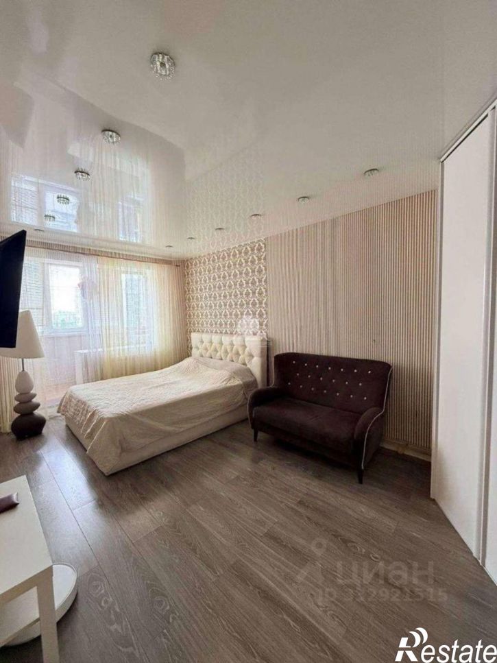 3-комн квартира ул Шаландина, 4 2,  д. 4 2,  к. 2