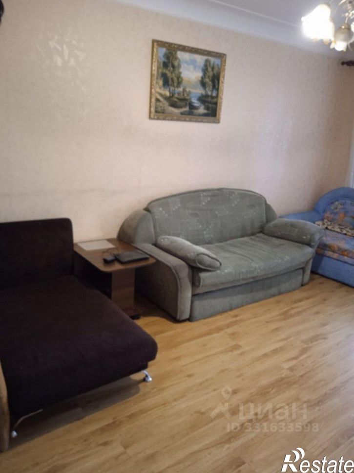 3-комн квартира пр-кт Славы, 20,  д. 20