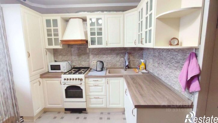 3-комн квартира ул Есенина, 44а,  д. 44а