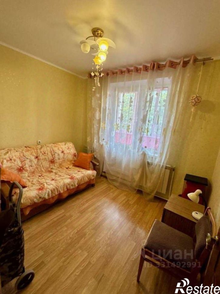 3-комн квартира ул Есенина, 44а,  д. 44а