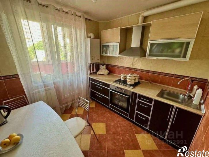 3-комн квартира ул Есенина, 44а,  д. 44а