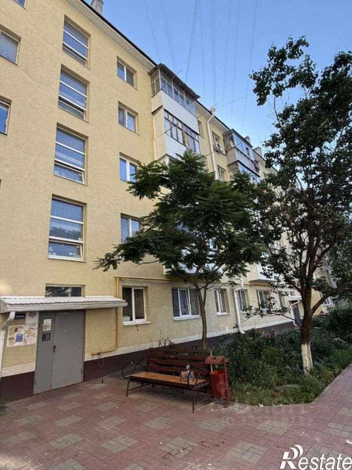 3-комн квартира ул Победы, 12,  д. 12