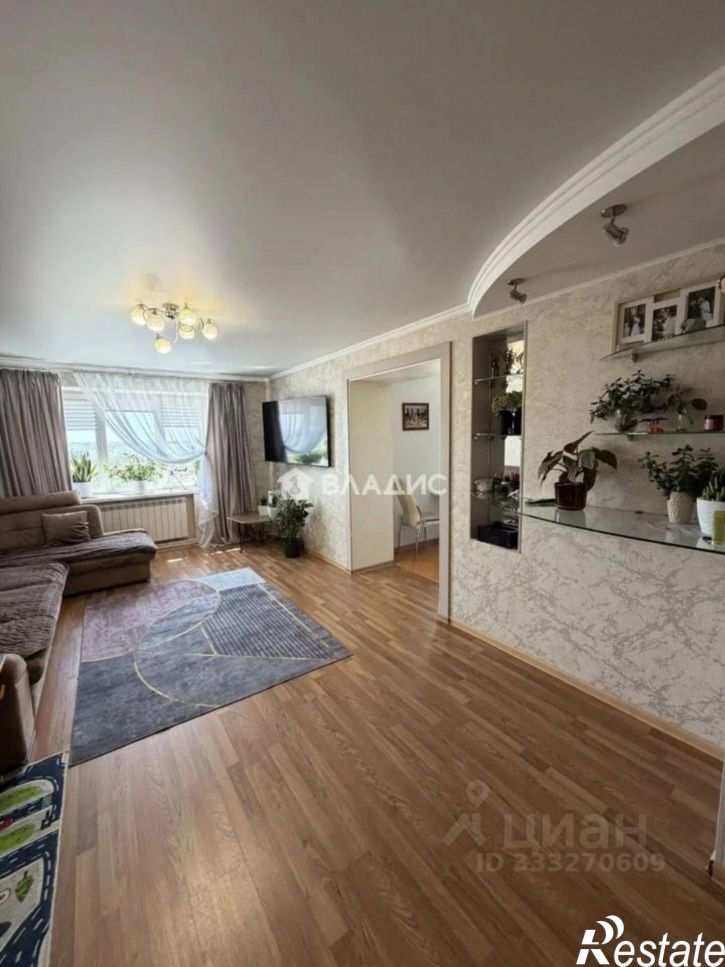 3-комн квартира ул Есенина, 32,  д. 32