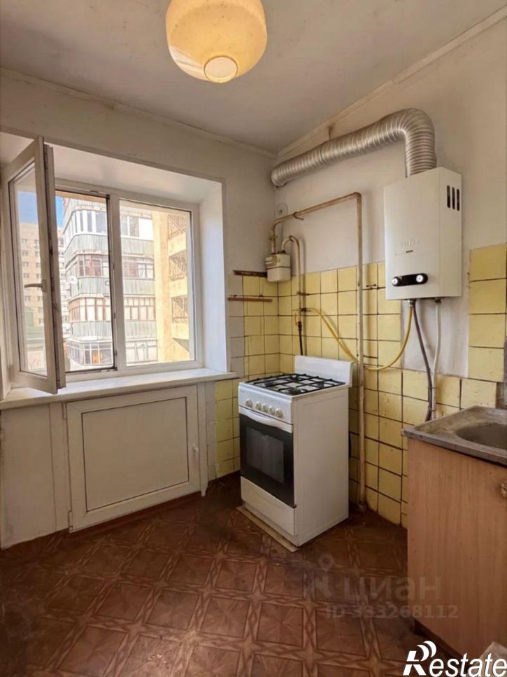 3-комн квартира ул Победы, 12,  д. 12