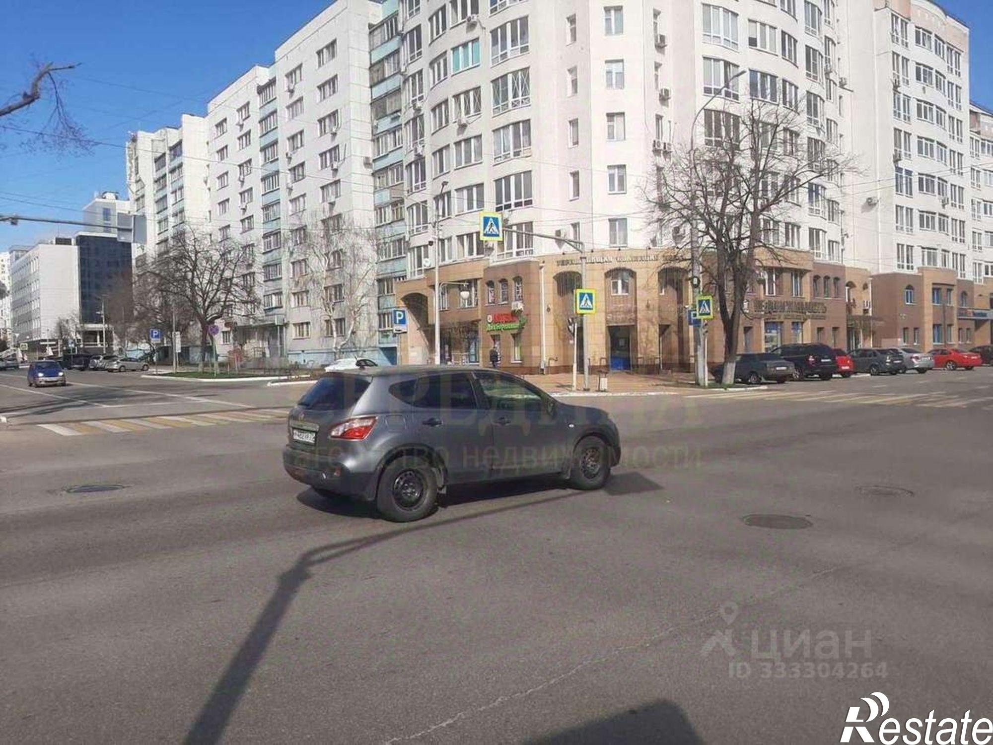 Сдать торговое помещение за 70 006 рублей на пр-кт Славы, 36