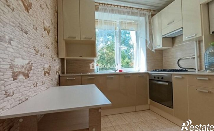 2-комн квартира ул Костюкова, 37,  д. 37