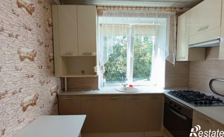 2-комн квартира ул Костюкова, 37,  д. 37