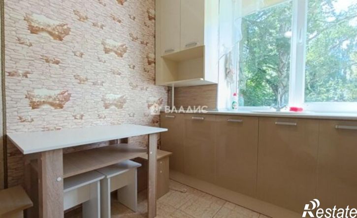 2-комн квартира ул Костюкова, 37,  д. 37