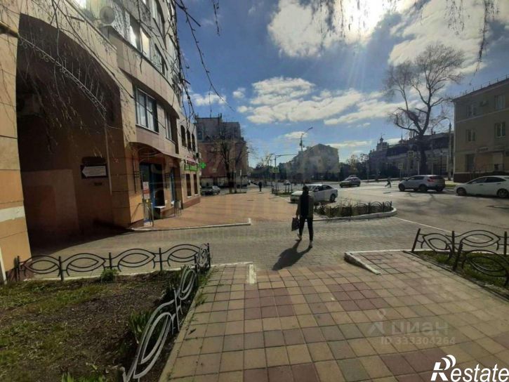 Торговое помещение пр-кт Славы, 36,  д. 36