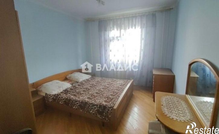 3-комн квартира б-р Юности, 7,  д. 7