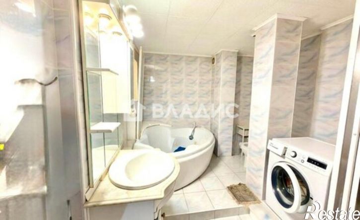 4-комн квартира ул Дегтярева, 14,  д. 14
