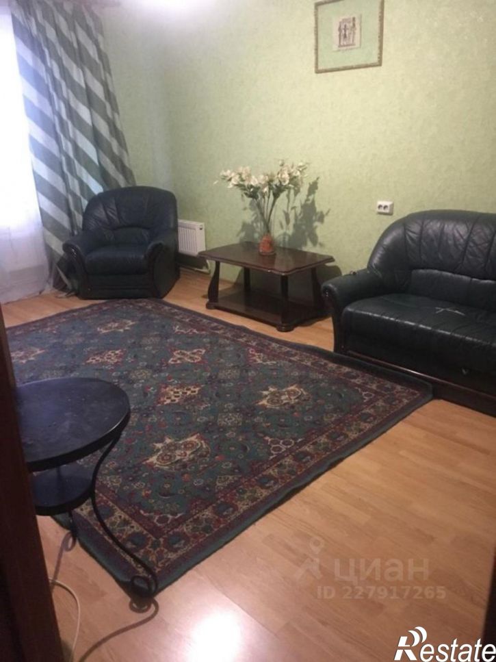 1-комн квартира ул Есенина, 52,  д. 52