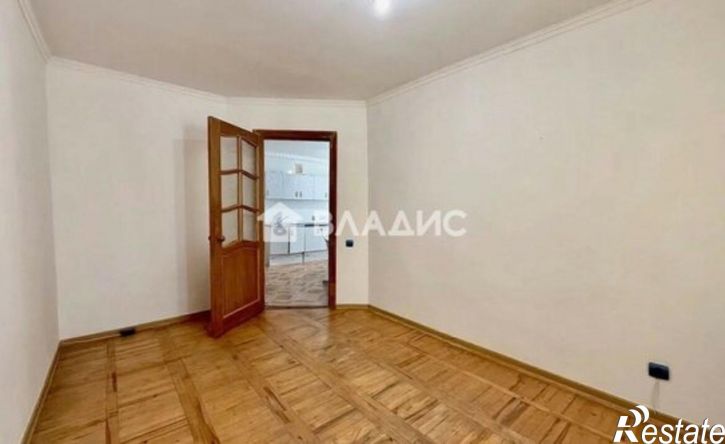 3-комн квартира пр-кт Ватутина, 13Б,  д. 13Б