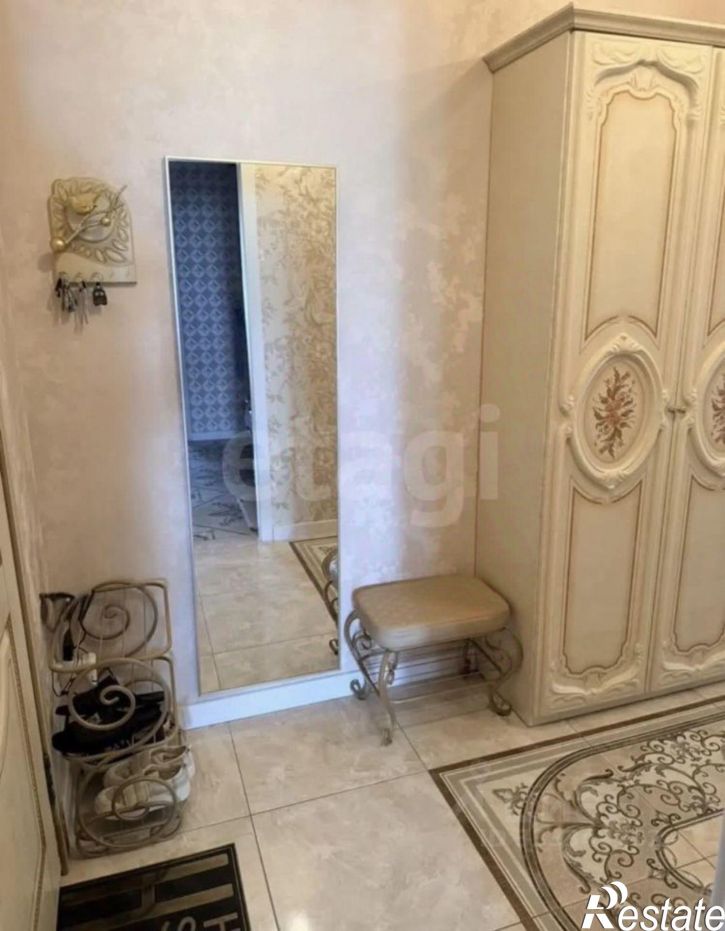 3-комн квартира ул Есенина, 20б,  д. 20б