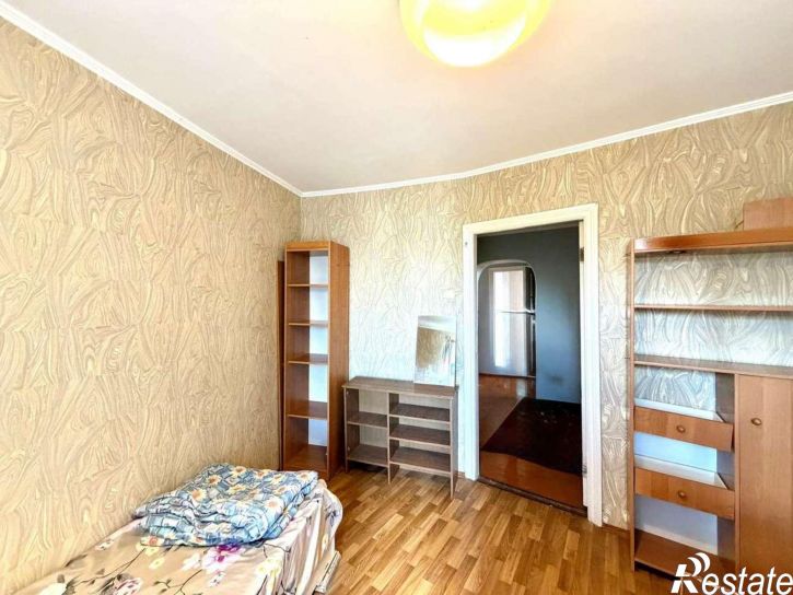 4-комн квартира Привольная улица, 11А