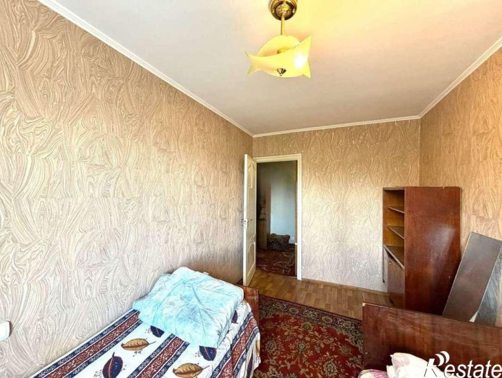 4-комн квартира Привольная улица, 11А