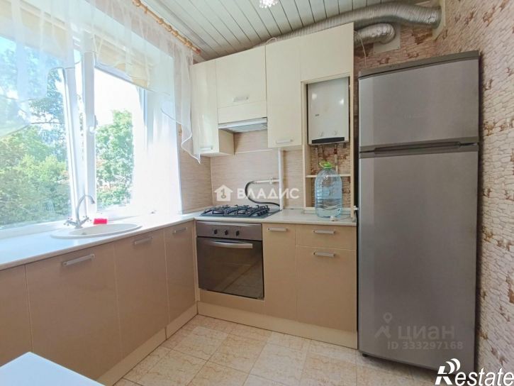2-комн квартира ул Костюкова, 37,  д. 37