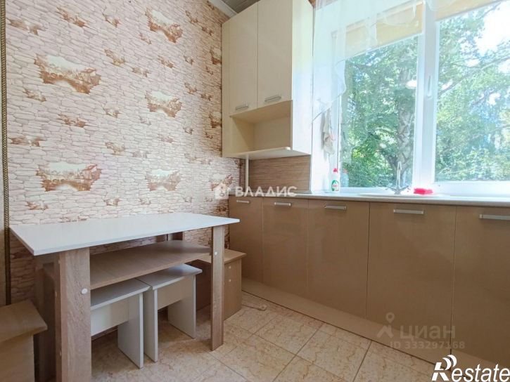 2-комн квартира ул Костюкова, 37,  д. 37