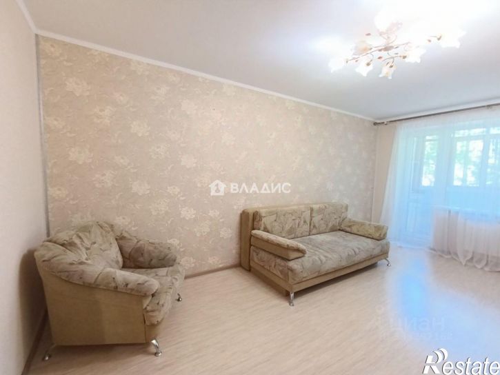 2-комн квартира ул Костюкова, 37,  д. 37