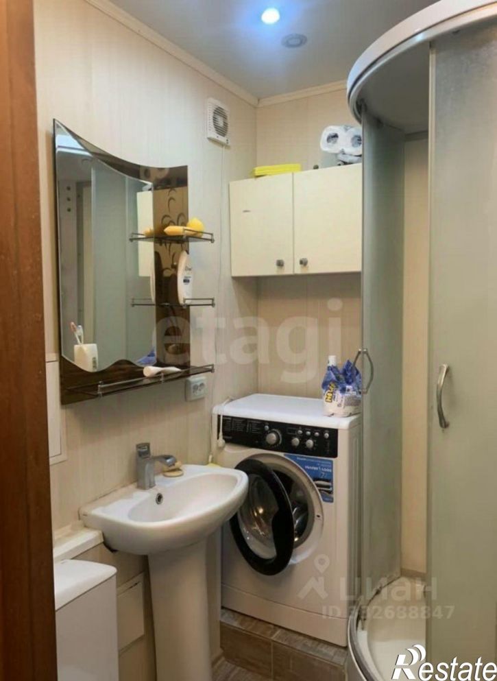 3-комн квартира ул Шершнева, 11,  д. 11