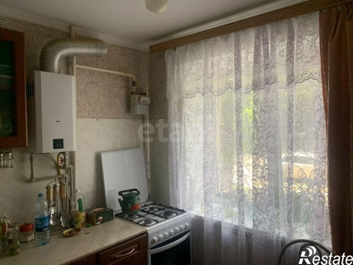 3-комн квартира ул Шершнева, 11,  д. 11