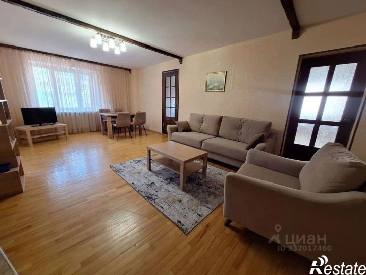 3-комн квартира б-р Юности, 3,  д. 3