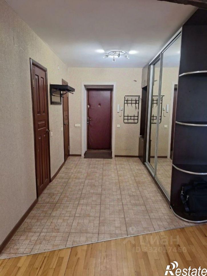 3-комн квартира б-р Юности, 3,  д. 3