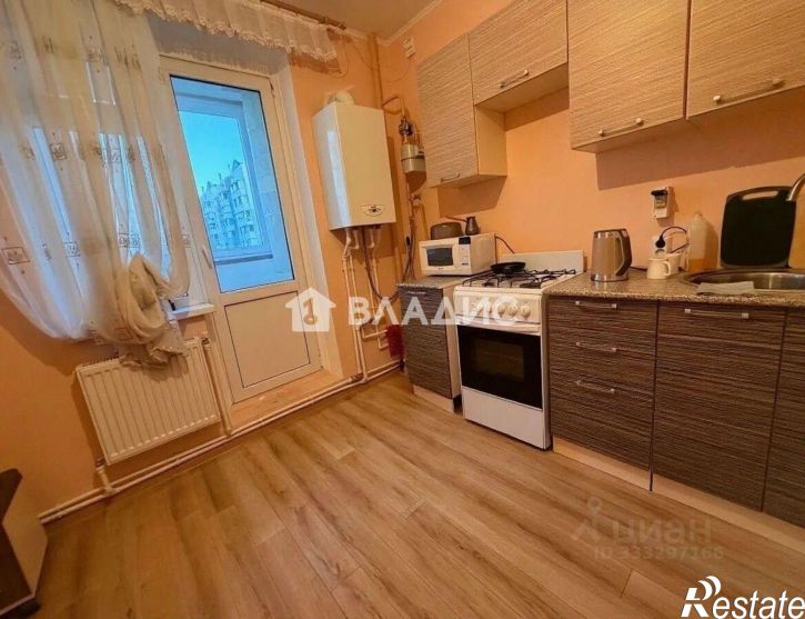 1-комн квартира б-р Юности, 45,  д. 45