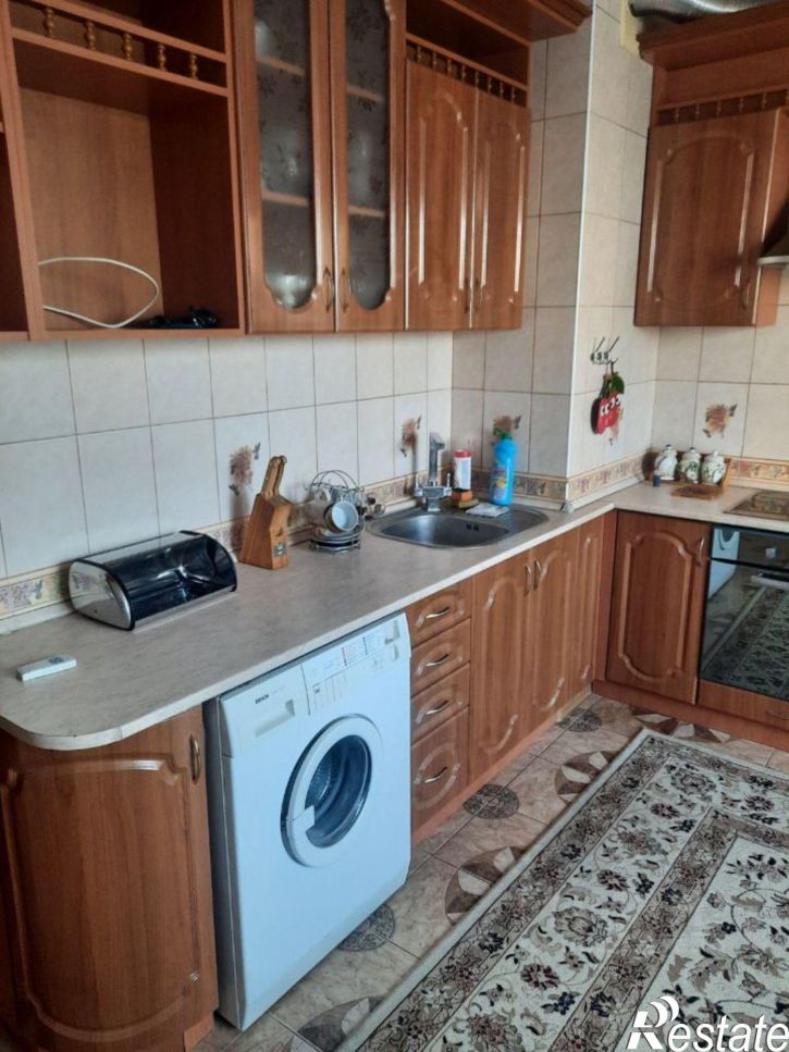4-комн квартира ул Конева, 17,  д. 17